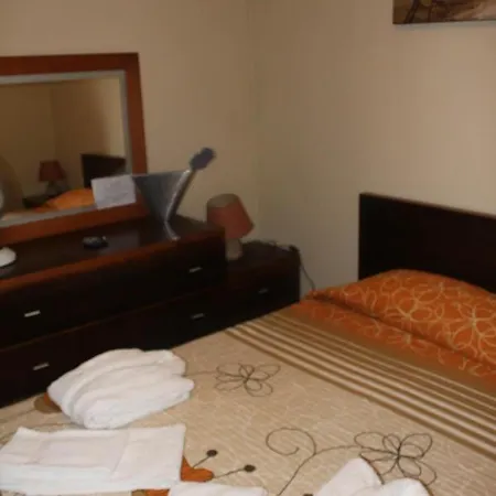 Affittacamere Bella Italia Bem Estar Dona Adelina Ponta Garca