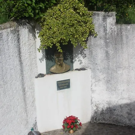 Affittacamere Bella Italia Bem Estar Dona Adelina Ponta Garca